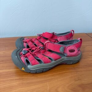 Keen Girl Kids Newport H2 Waterproof Sandal Hiking Shoe Closed Toe Pink Dahlia 4